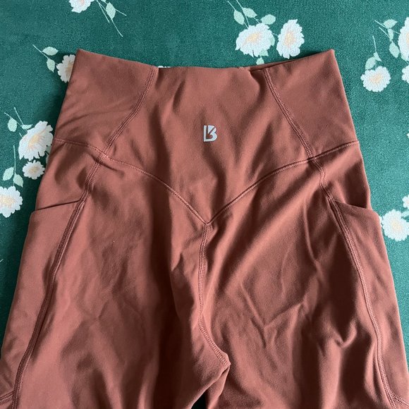 BuffBunny Contour Pocket Legging Brady Brown - Picture 1 of 4